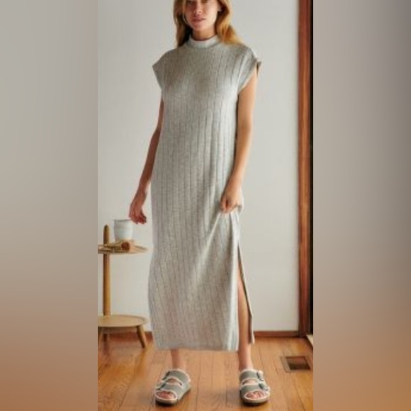 Elisabeth Maxi Dress - Picture 1 of 10